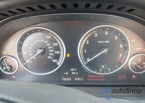 2016 BMW X3 xDrive28I z USA, uszkodzony, nr VIN 5UXWX9C51G0D72704